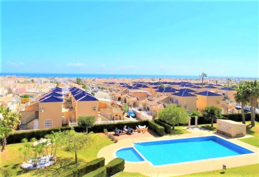 Penthouse Bellavista With Sea Views Apartman Torrevieja Kültér fotó