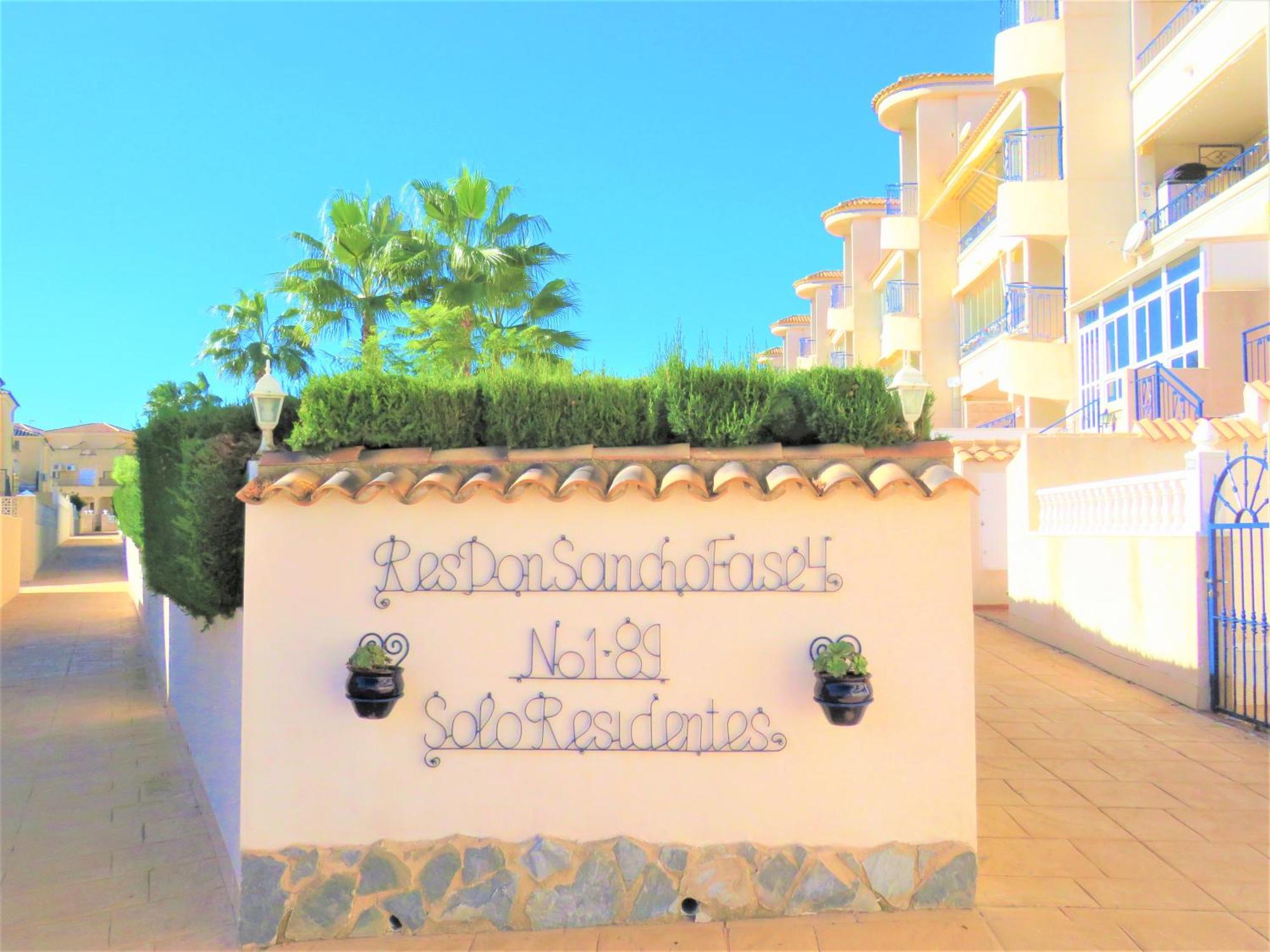Penthouse Bellavista With Sea Views Apartman Torrevieja Kültér fotó